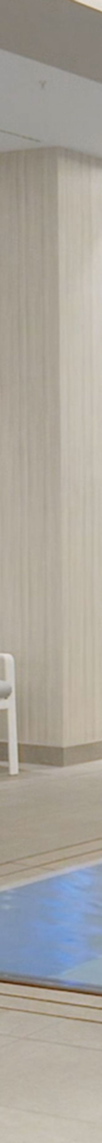 berzt-video-pool-area-image-50798942