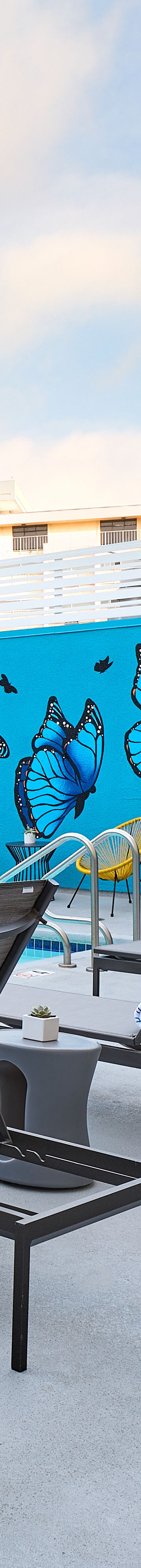 Pool View Daytime 47917