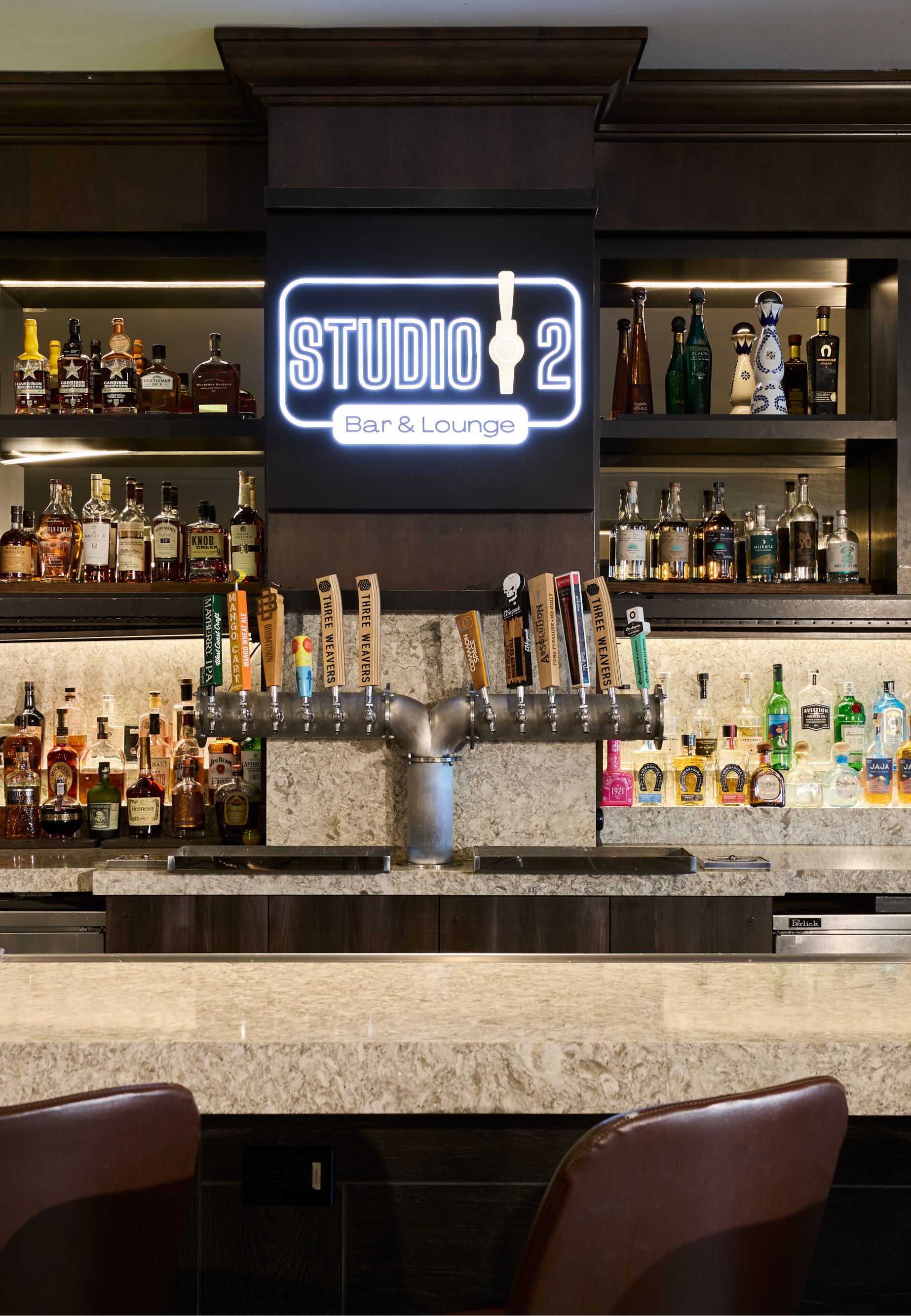 Studio 12 Sign 07153