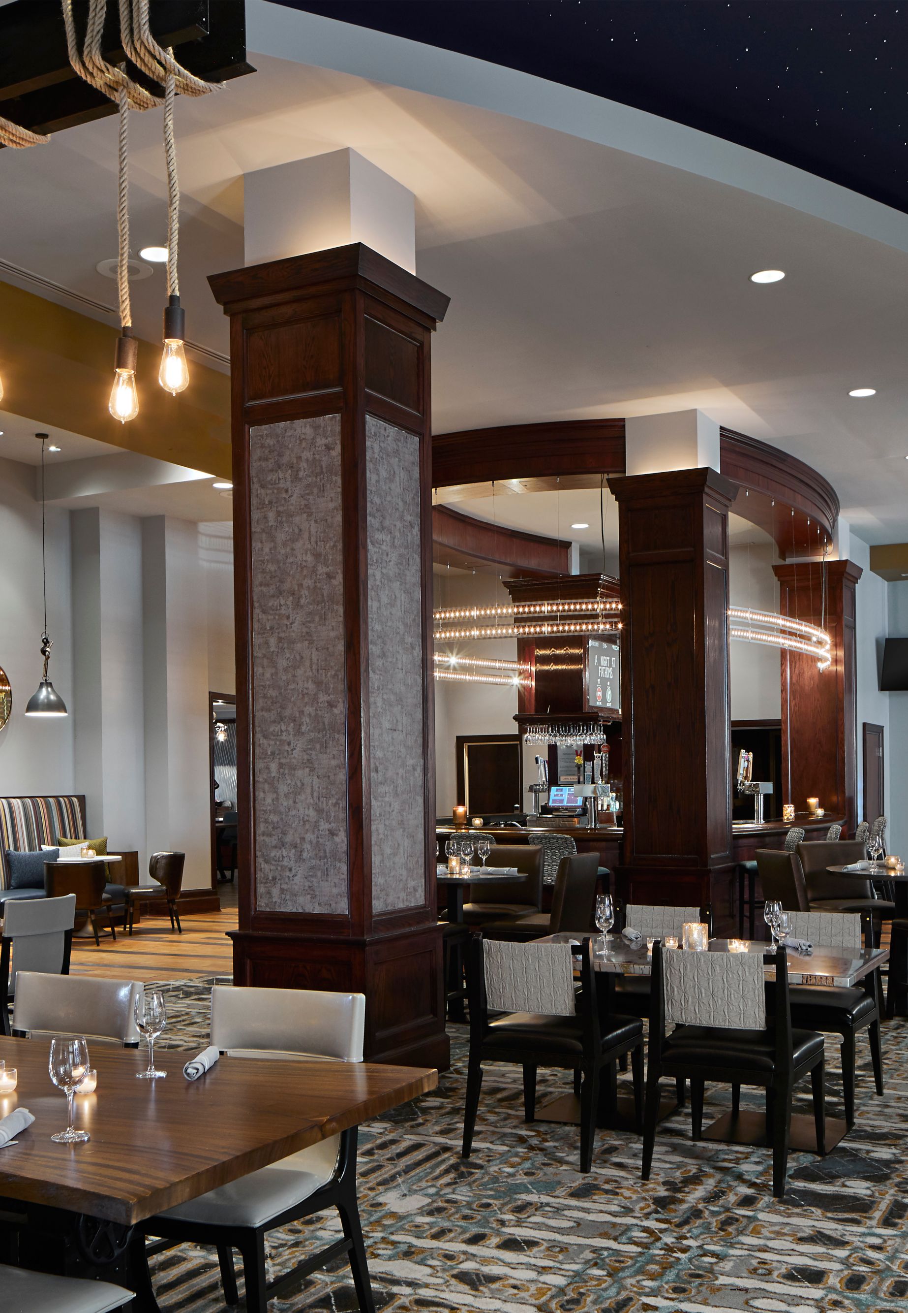 Fathoms Seating Area41404