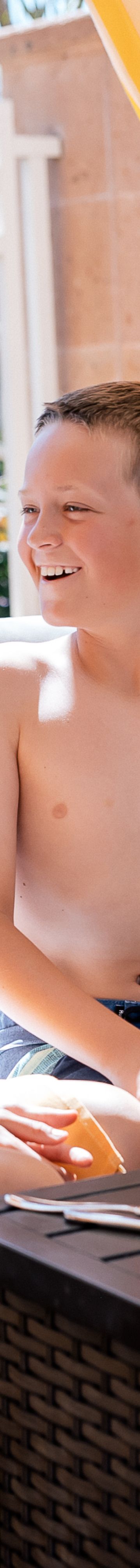 Poolside Cabana 37222