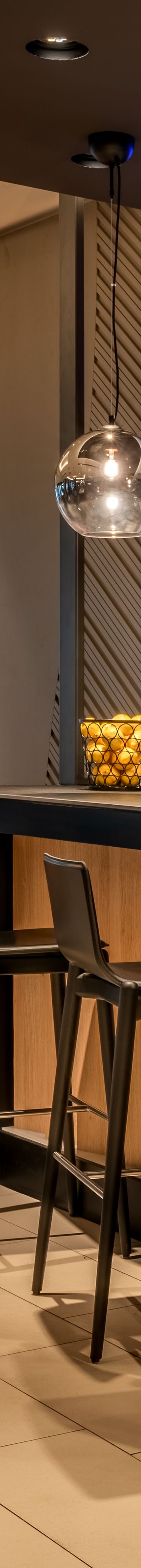 Kitchen and Bar 37219