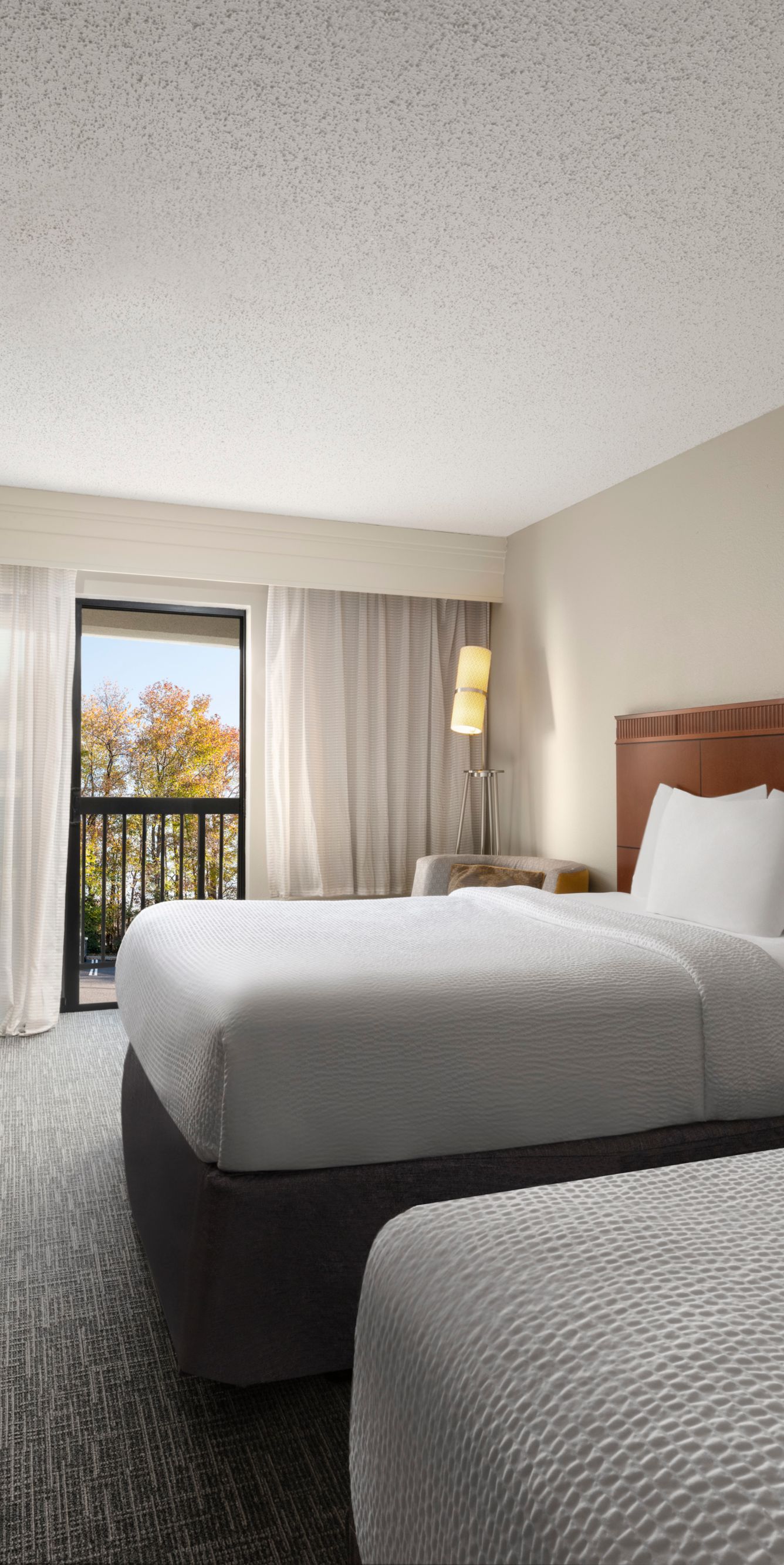 Buy Luxury Hotel Bedding from Marriott Hotels - Frameworks Bed