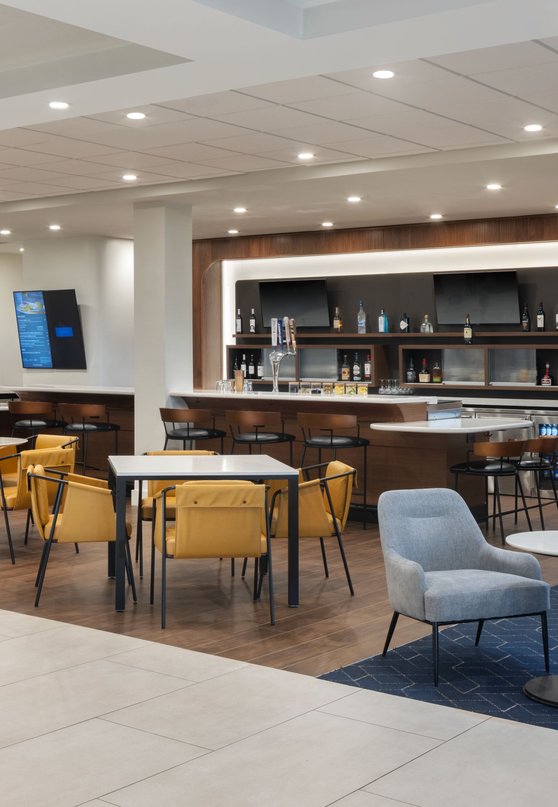 Bistro Seating Area 