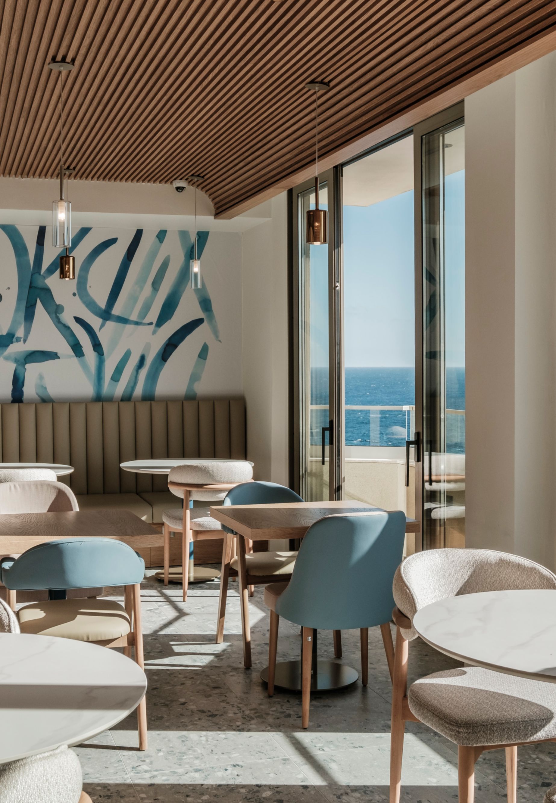GUniqo Restaurant 21785