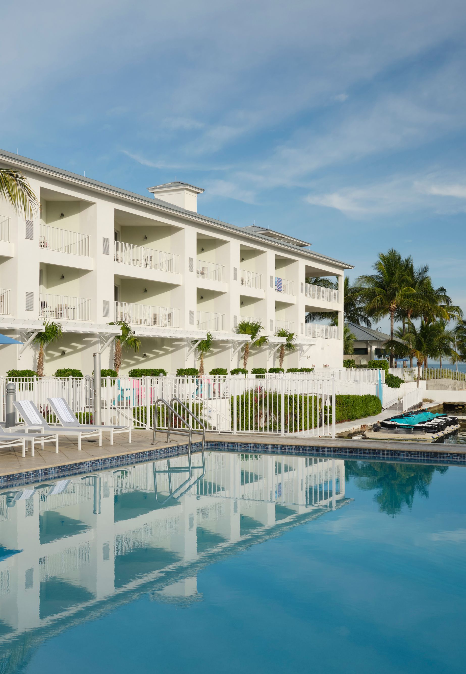 Hotel in Marathon, Florida Keys | Courtyard Faro Blanco Resort