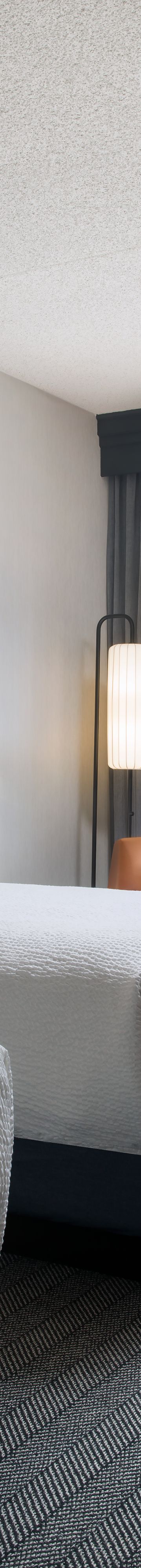 Queen Guest Room 96676