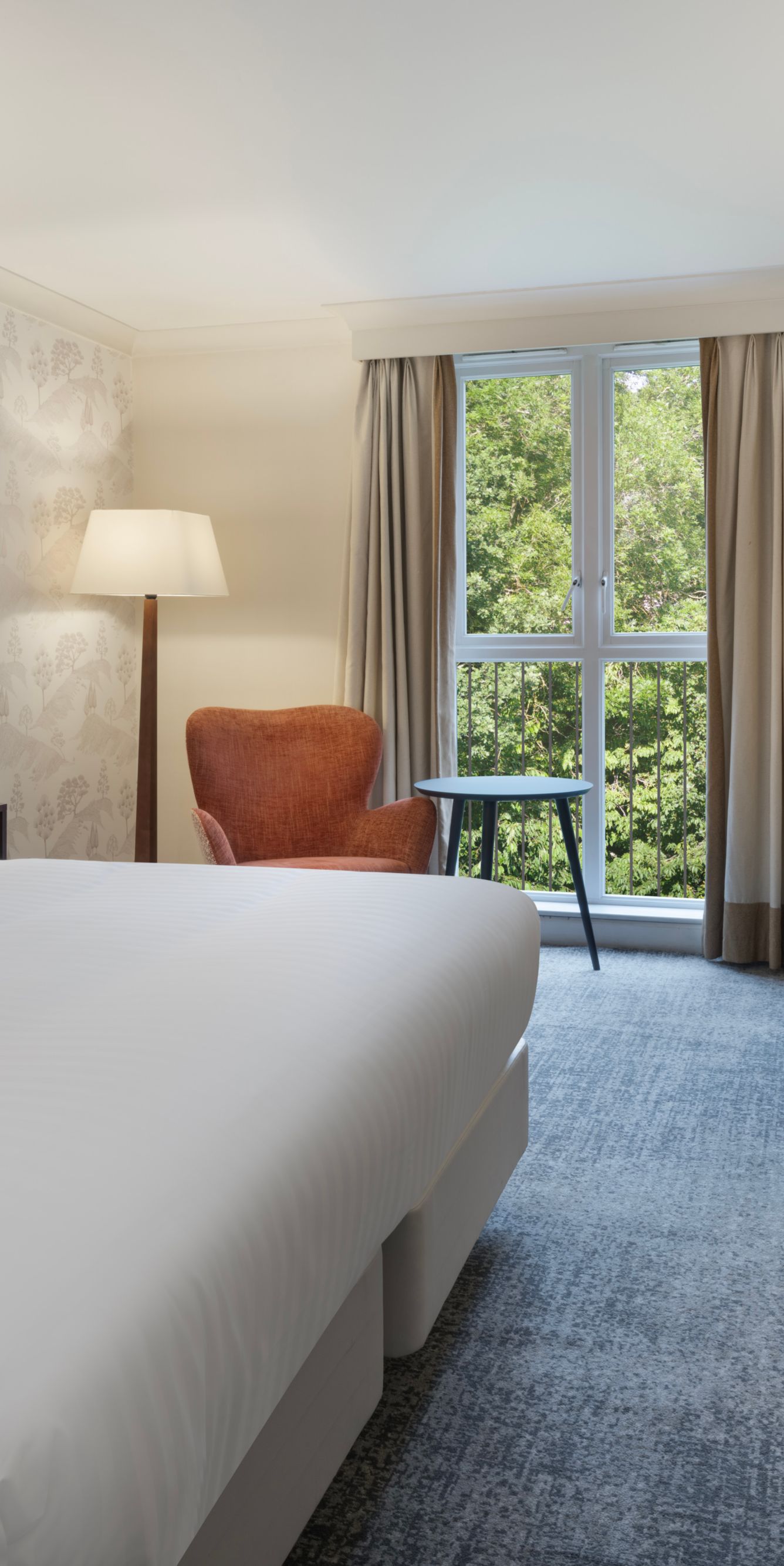 THE 10 CLOSEST Hotels to Long Legs, Manchester