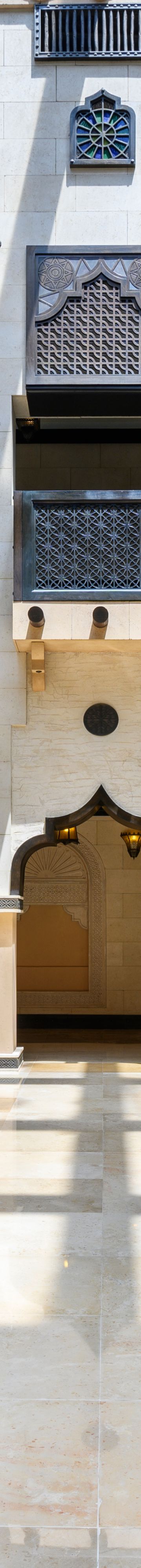 dohsq-private-courtyard-0169