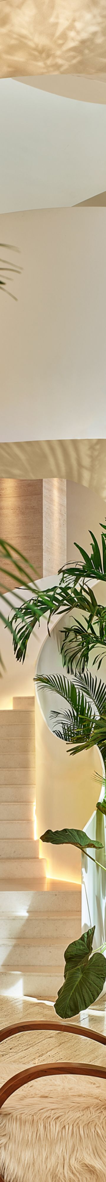 Staircase in Lobby 25631