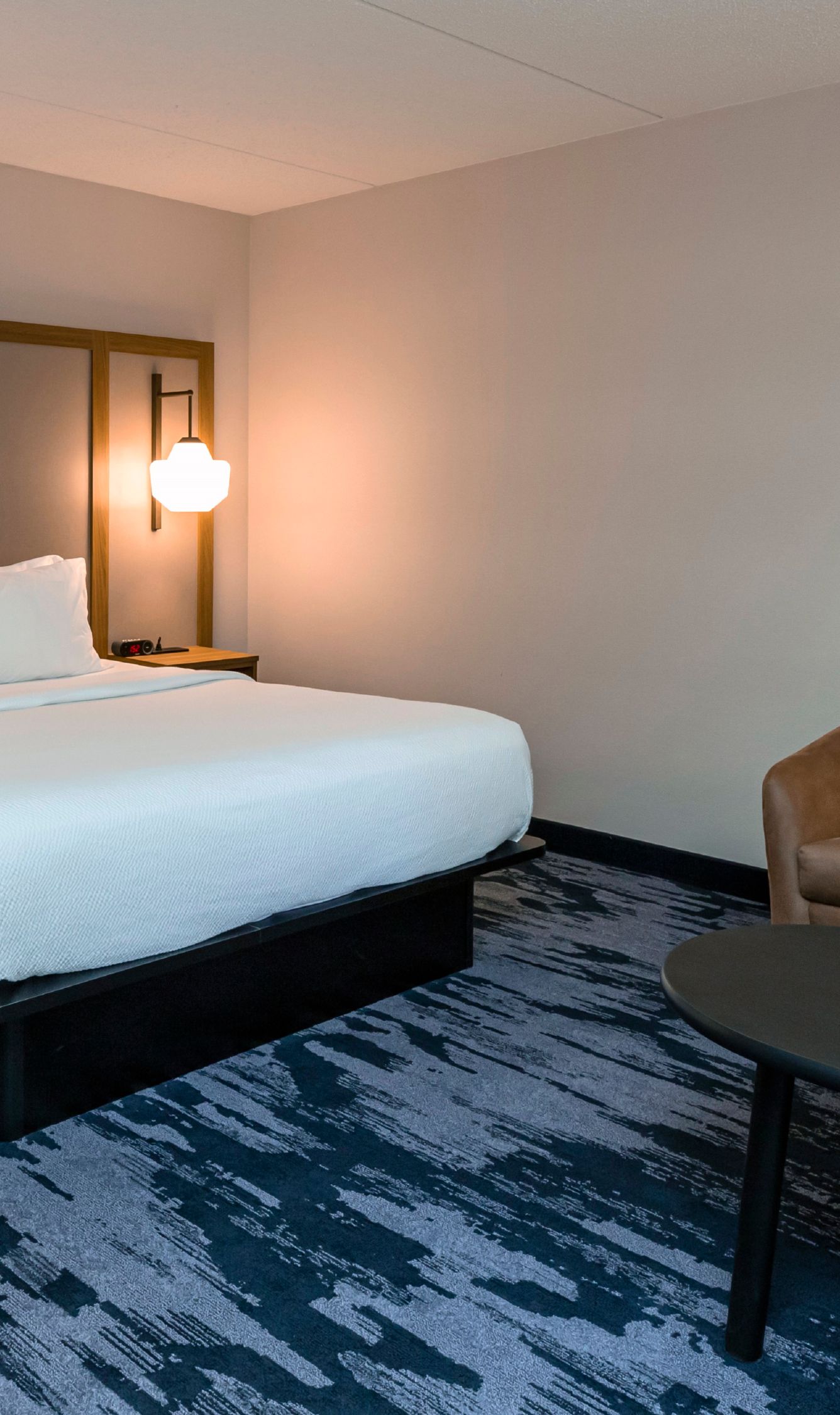 hotels in evansville indiana near airport