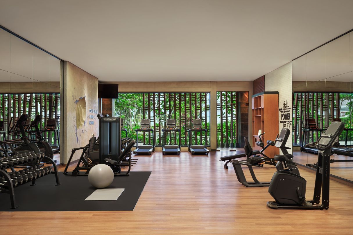 Gym area setting with full work out equipment