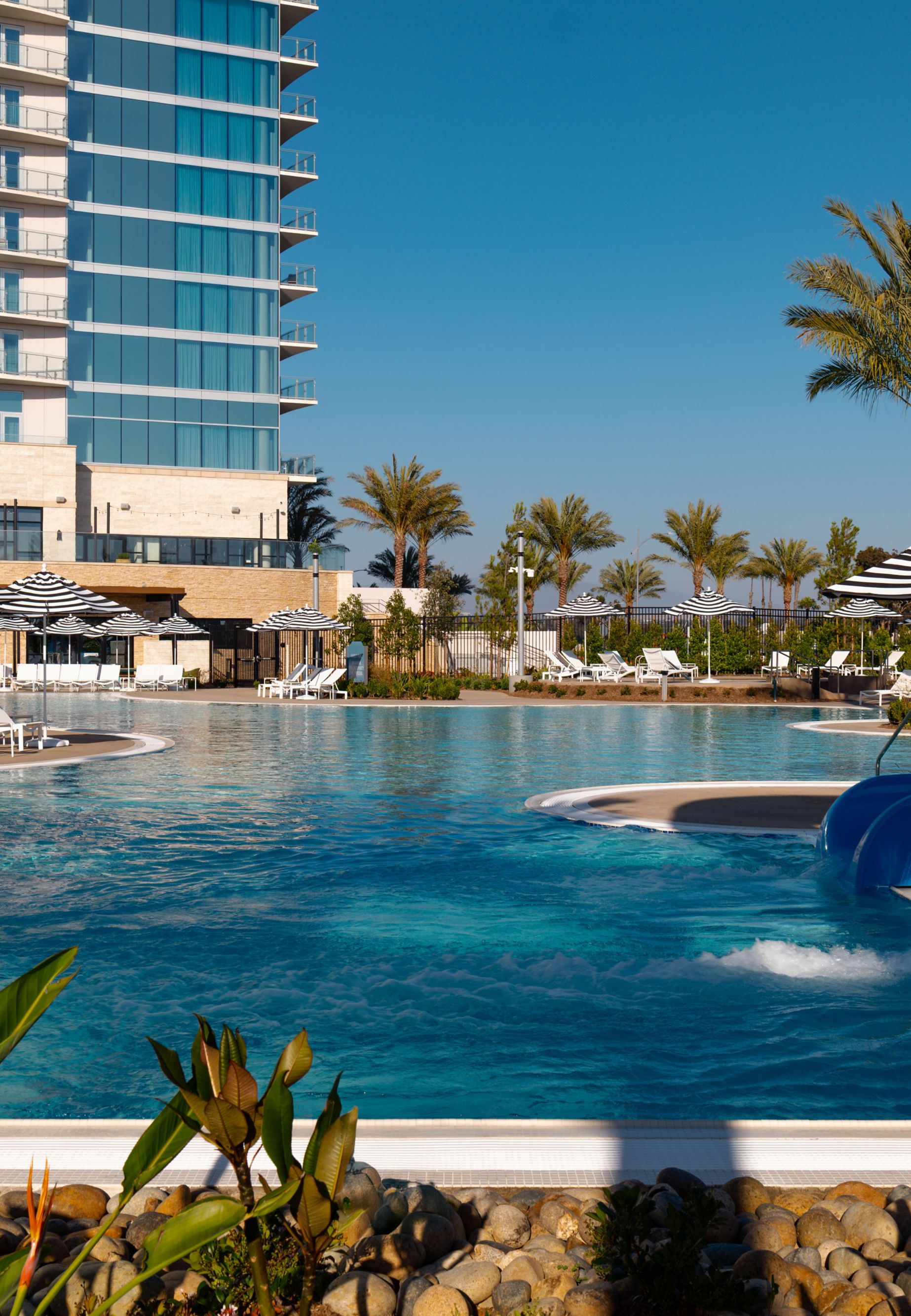 SANGE_Family Pool-04