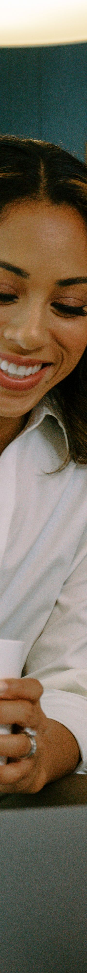 SANGE Woman Getting Ready