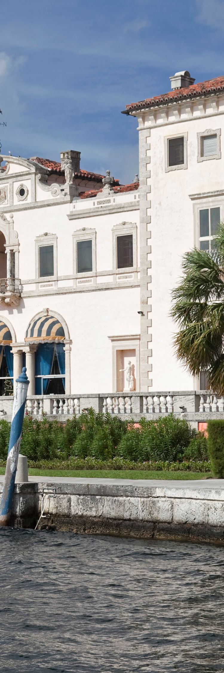 Ritz Carlton Hotel image