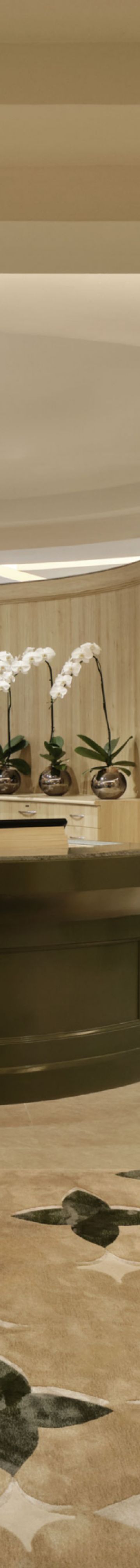 spa-entrance-10121