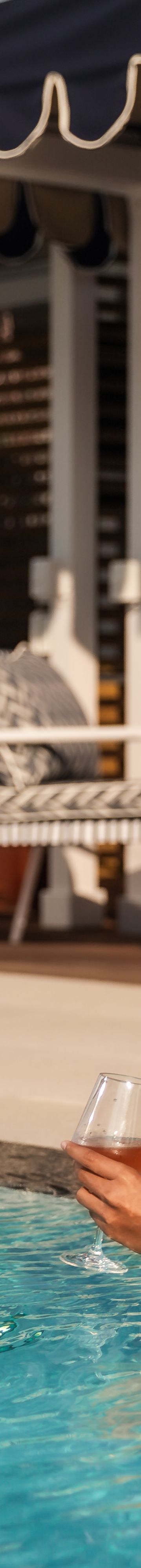 BNJAW_CabanaClub_Poolside