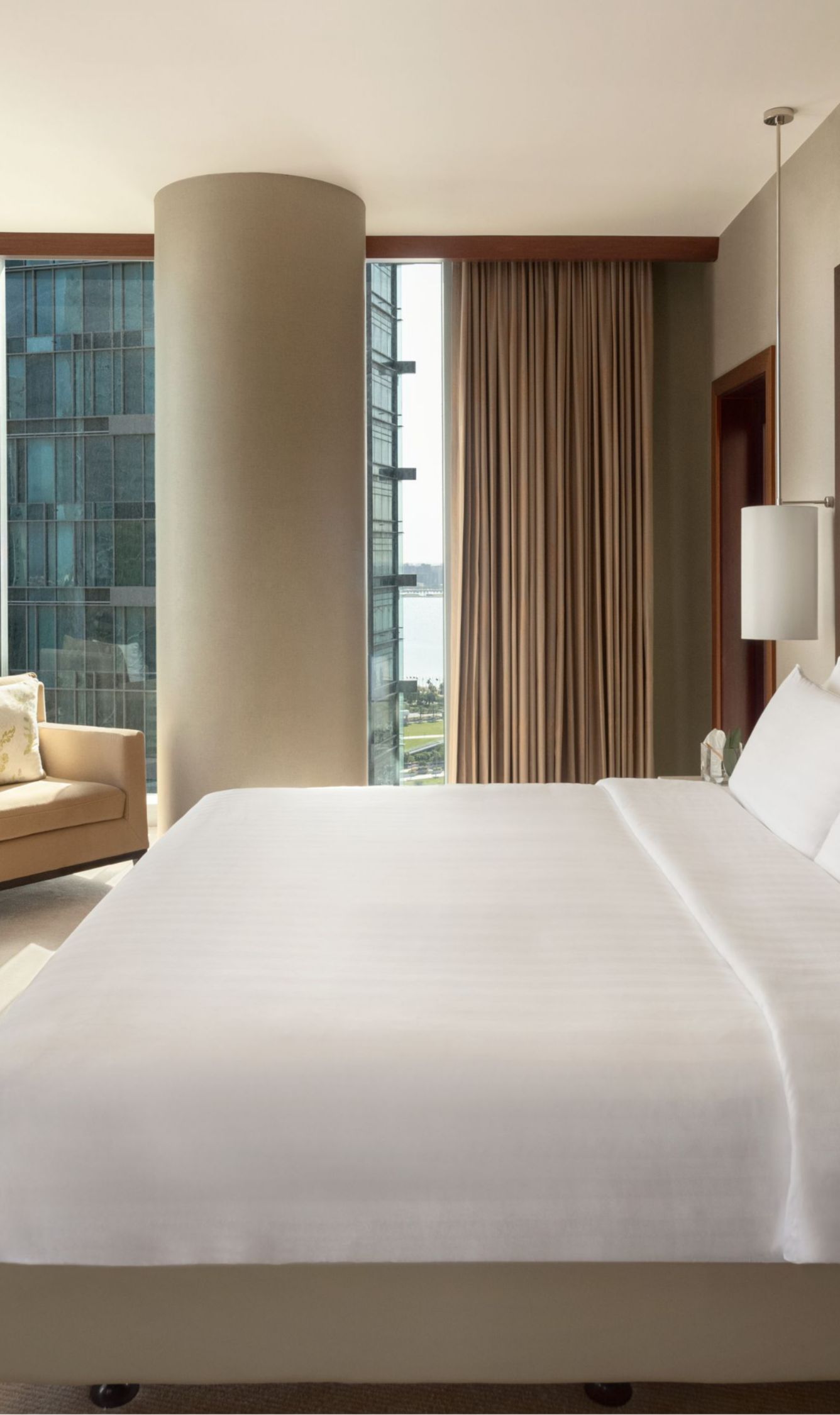 Luxury Hotel Rooms & Apartments | JW Marriott Marquis City Center Doha