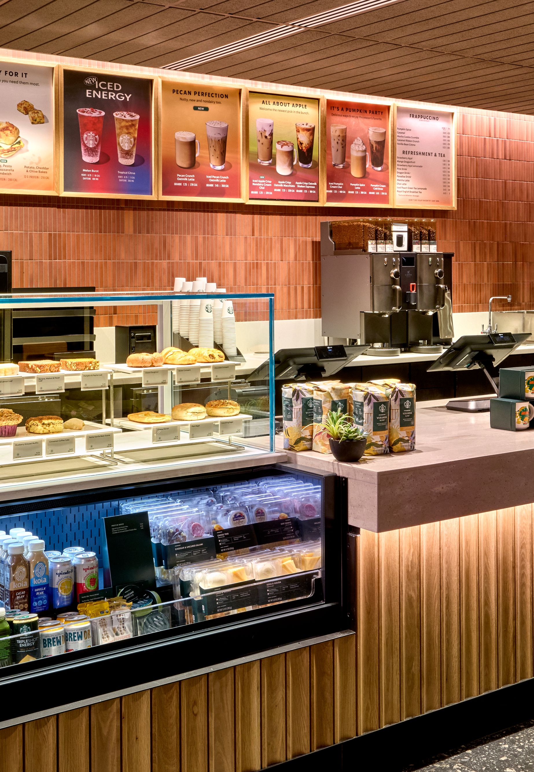 Starbucks Counter 23385