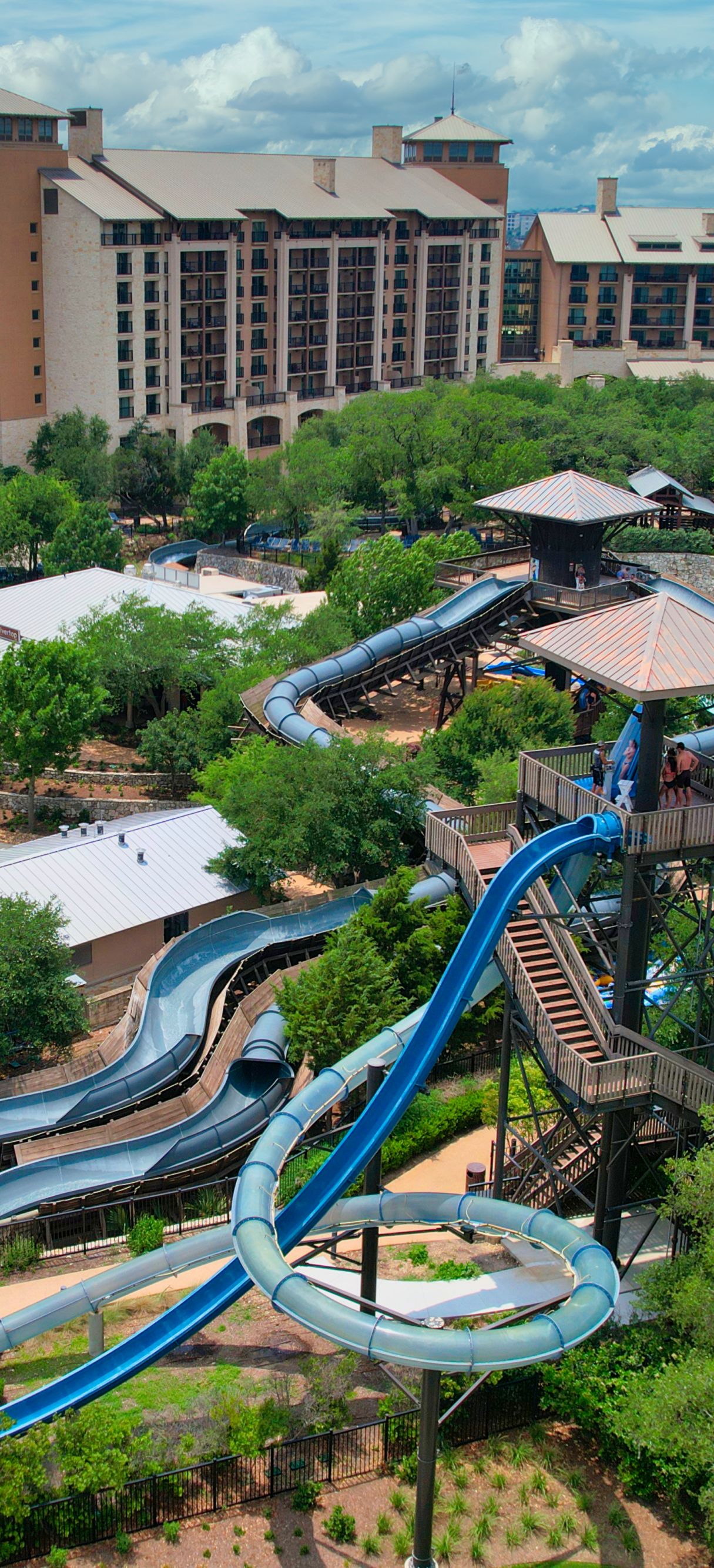 The 15 Most Amazing Marriott Bonvoy Hotels With Water Parks