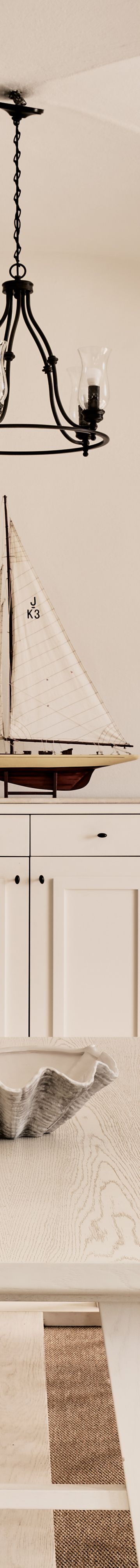 Captains Lounge 33617