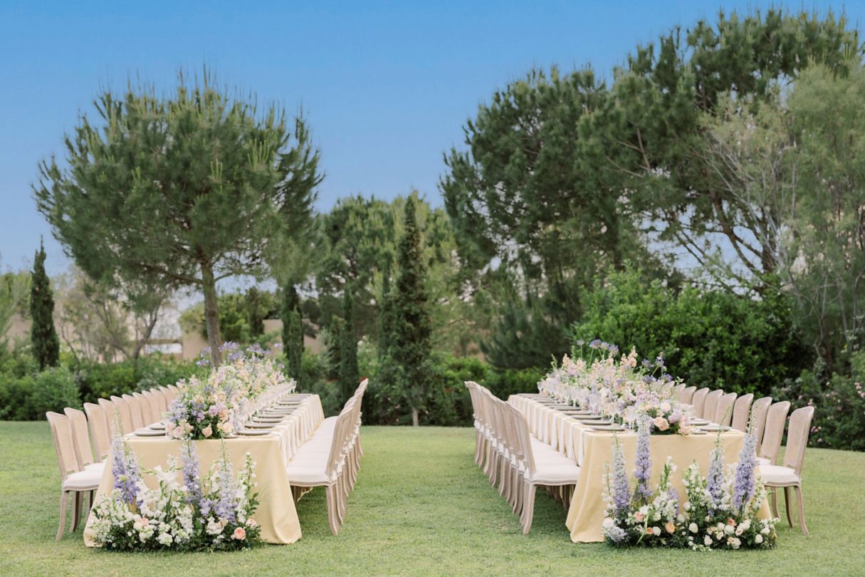 Outdoor wedding dinner tables