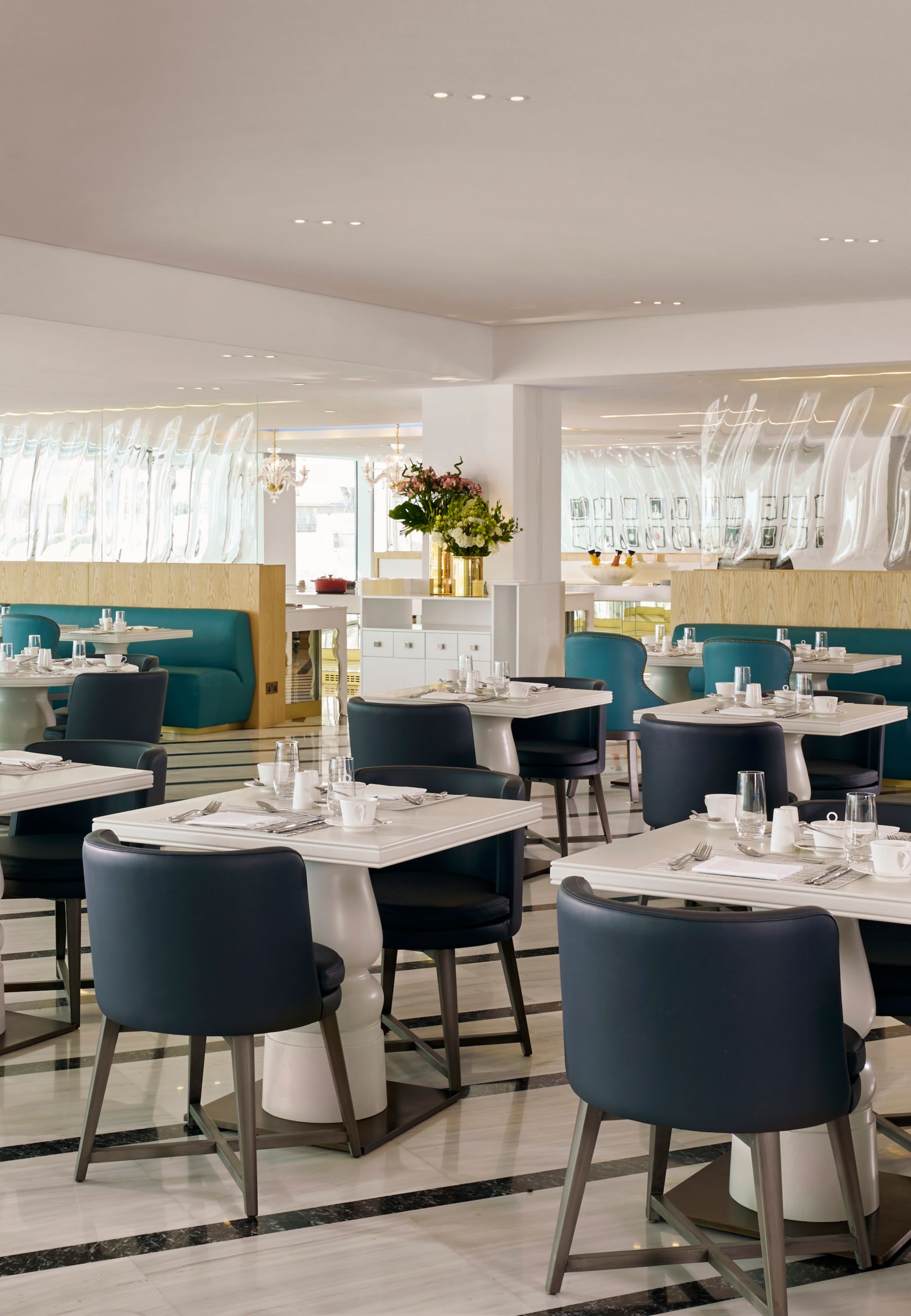 Lanes Restaurant 25244