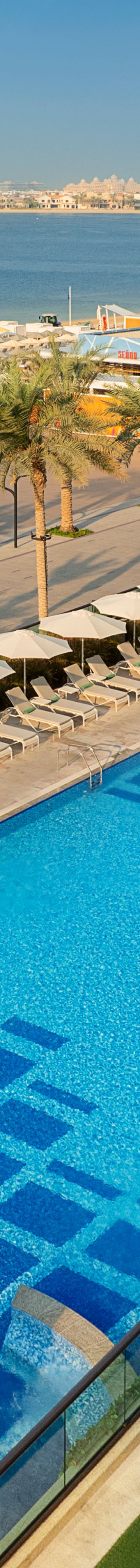 OutdoorPoolOverview 22432