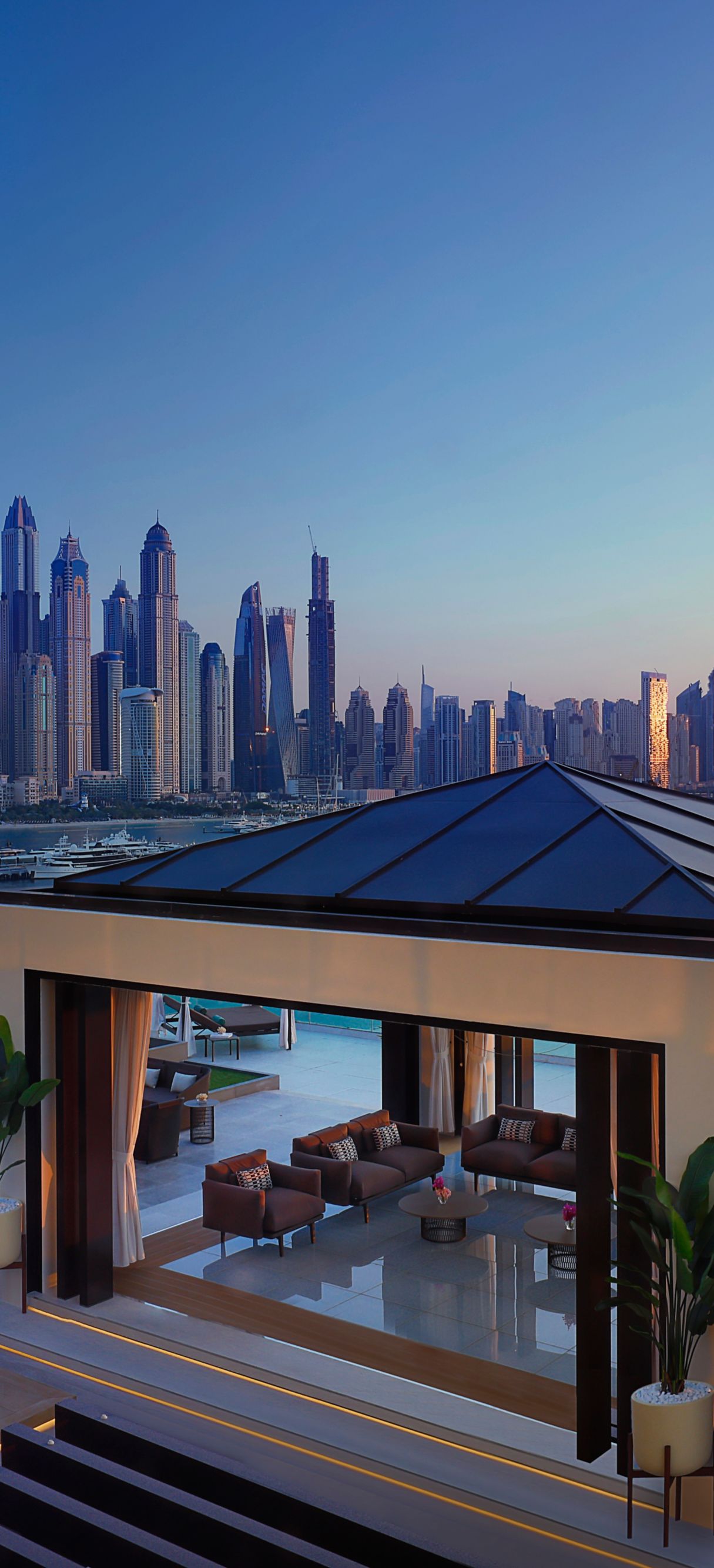 Hotel in Dubai  Marriott Resort Palm Jumeirah, Dubai