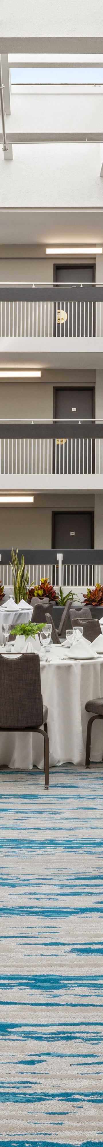 Atrium Meeting Space 