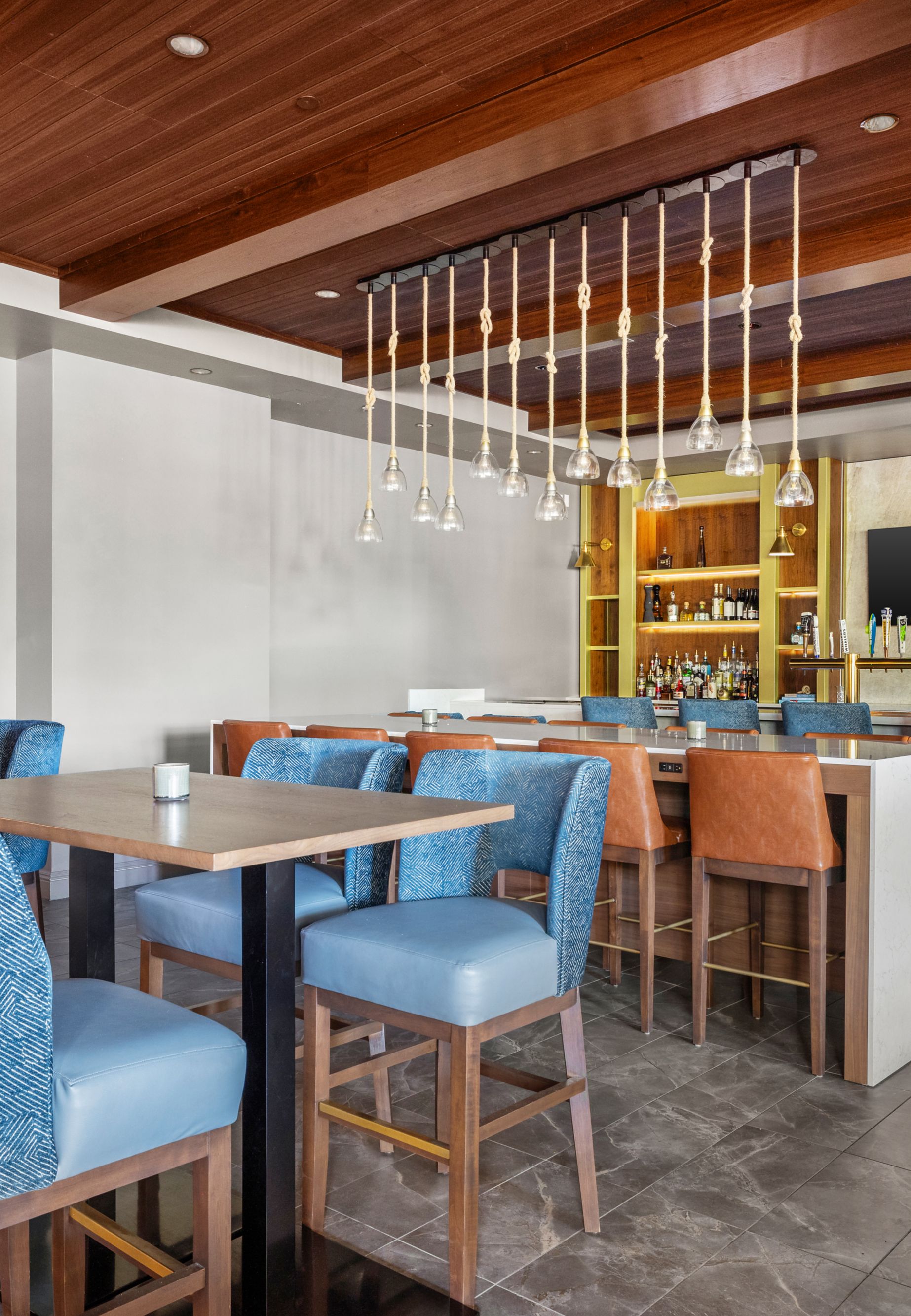 Helmsman Kitchen and Bar