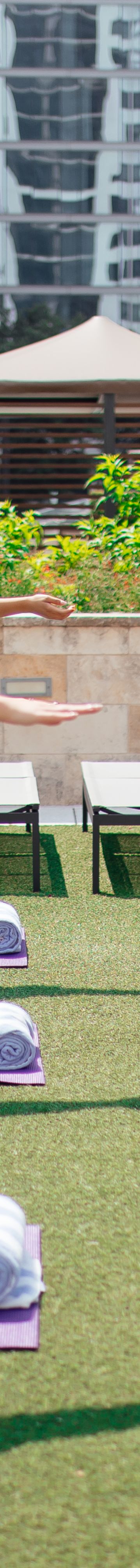 Yoga with Lili 40997