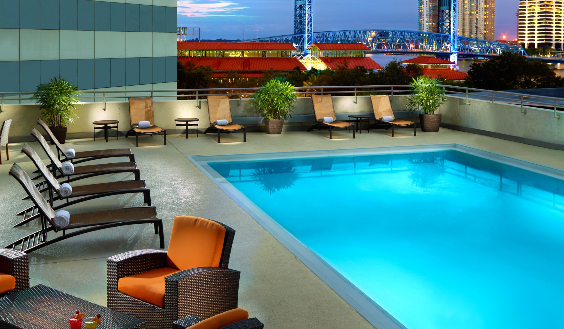 hotels-on-downtown-jacksonville-fl-riverfront-marriott-jacksonville