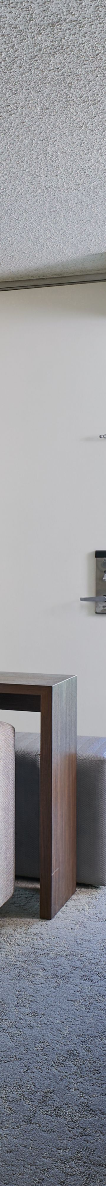 Entertainment Suite 82607