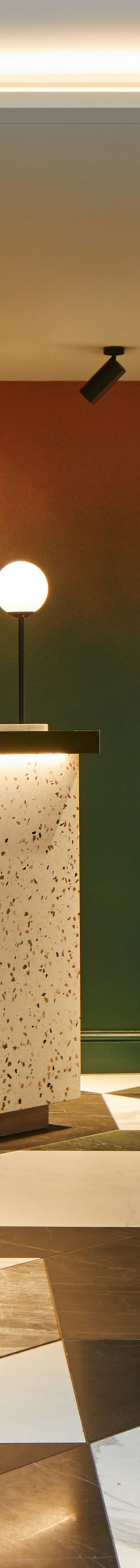 Concierge Area 23784