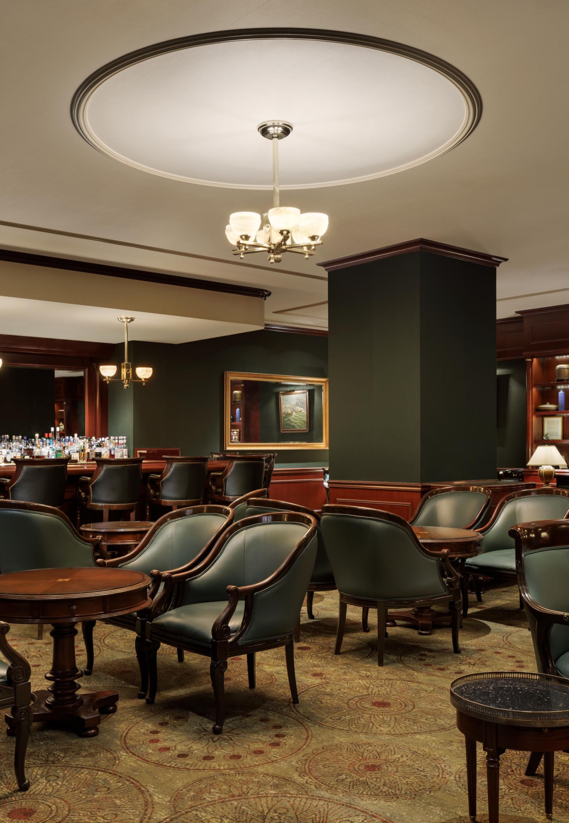 Main Bar Estmare 24083