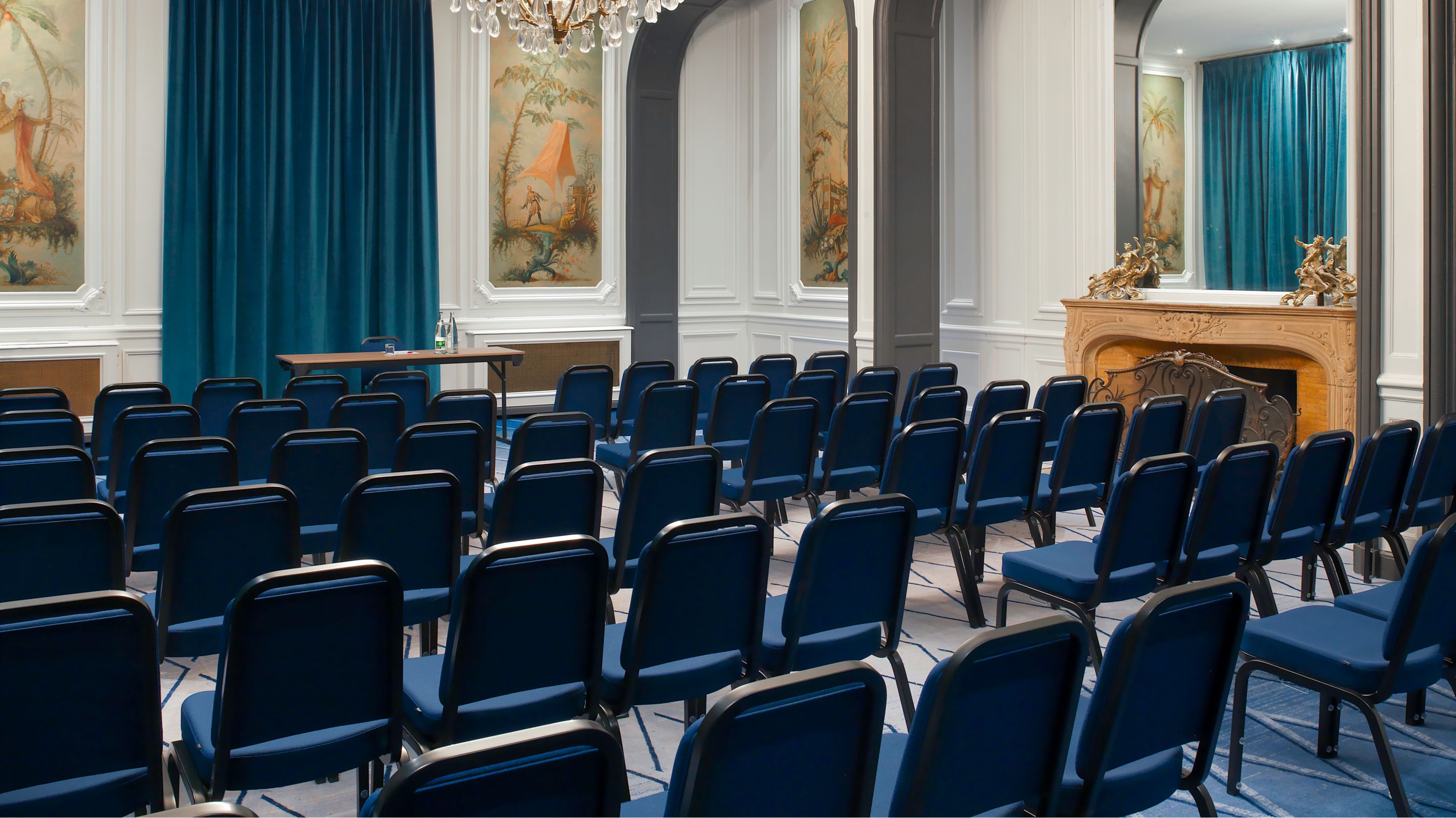 Mogador Meeting Room with chairs arranged in a classroom style setup.