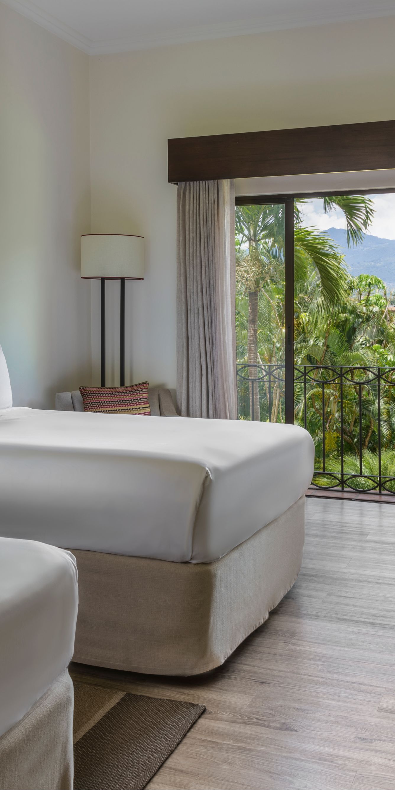 Do Any Marriott Hotels Allow Dogs