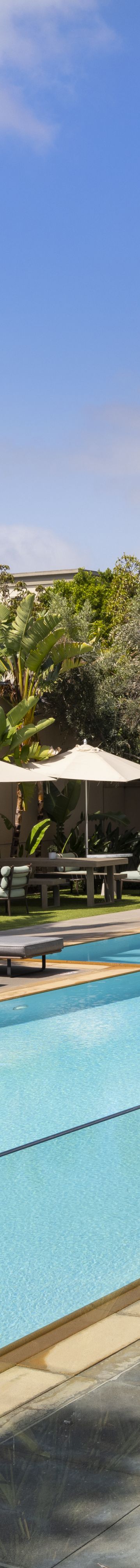 Infinity-Edge Pool 98952