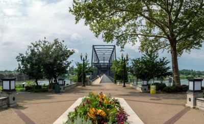 Walking bridge