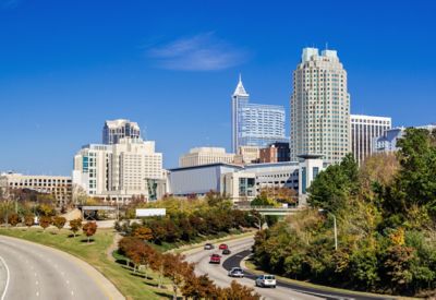 Memphis-Moxy-Pouncer-Mascot - Marriott Bonvoy Traveler