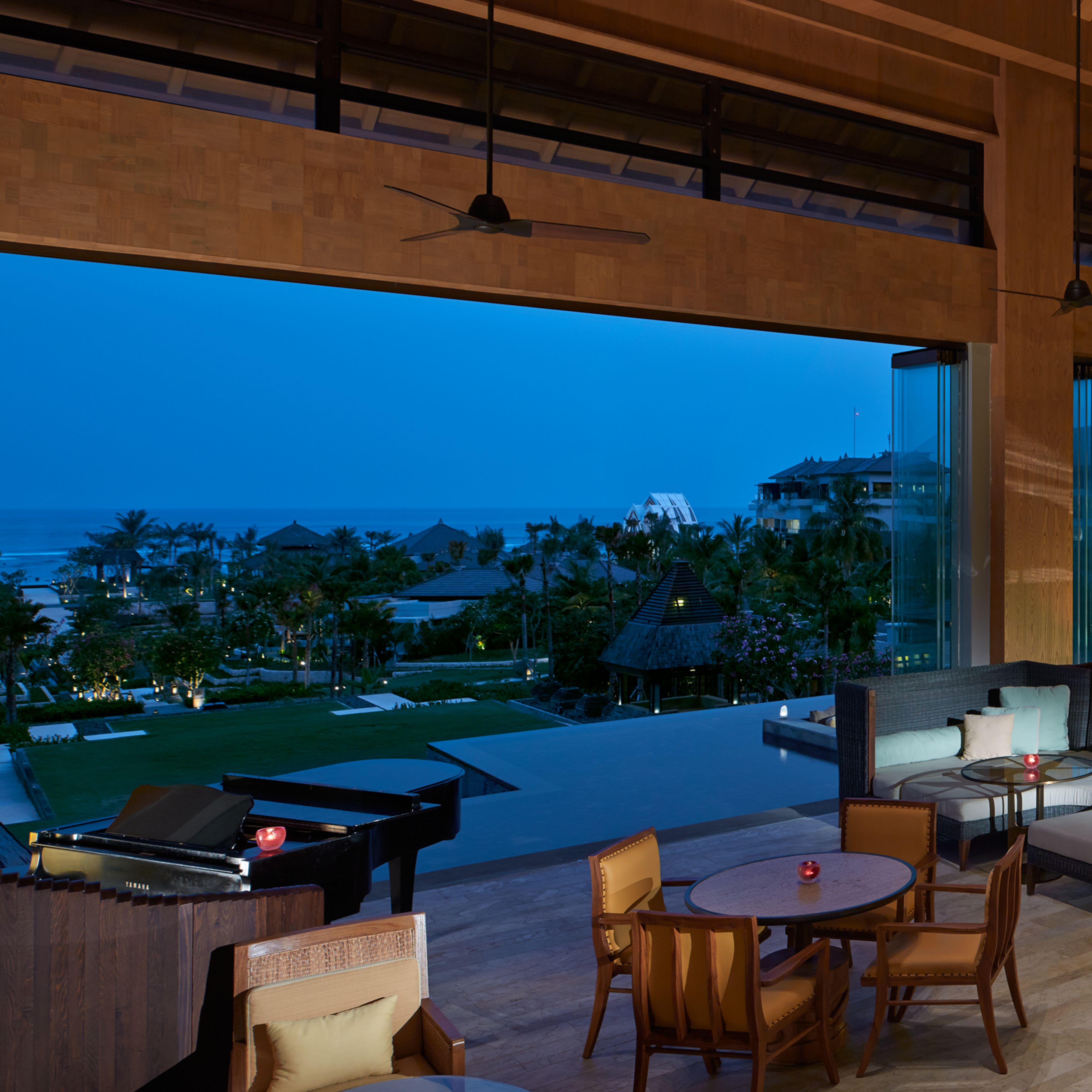 Nusa Dua Restaurants With Ocean Views | The Ritz-Carlton, Bali