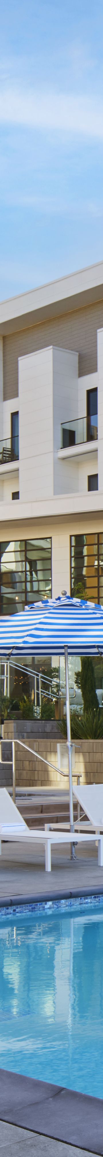 Heated outdoor pool 31477