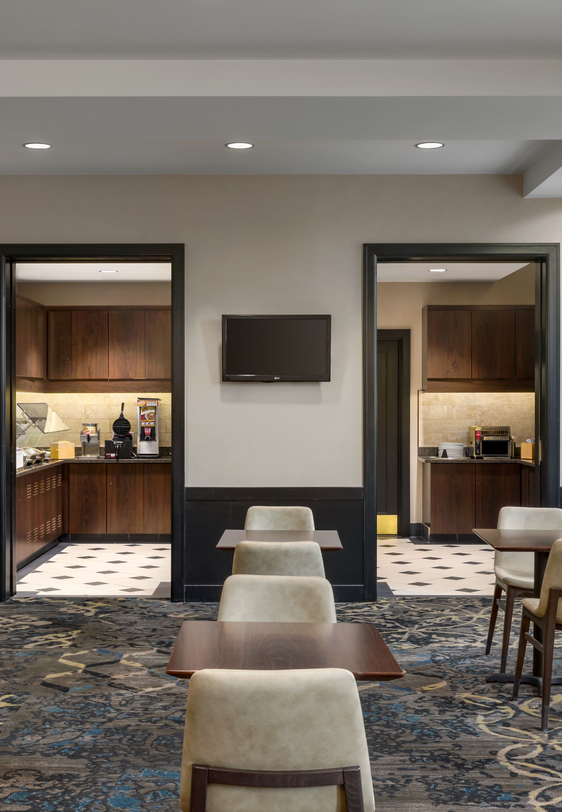 BREAKFAST SEATING 15457