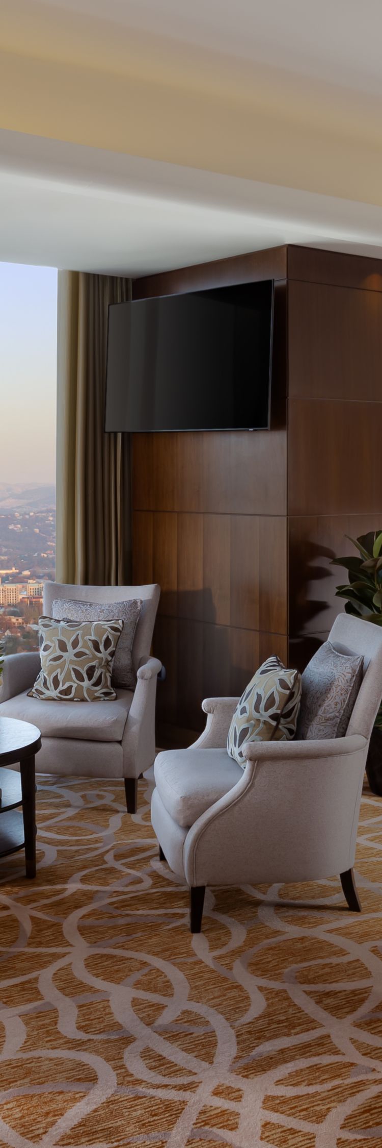 Club Lounge, The Ritz-Carlton, Almaty