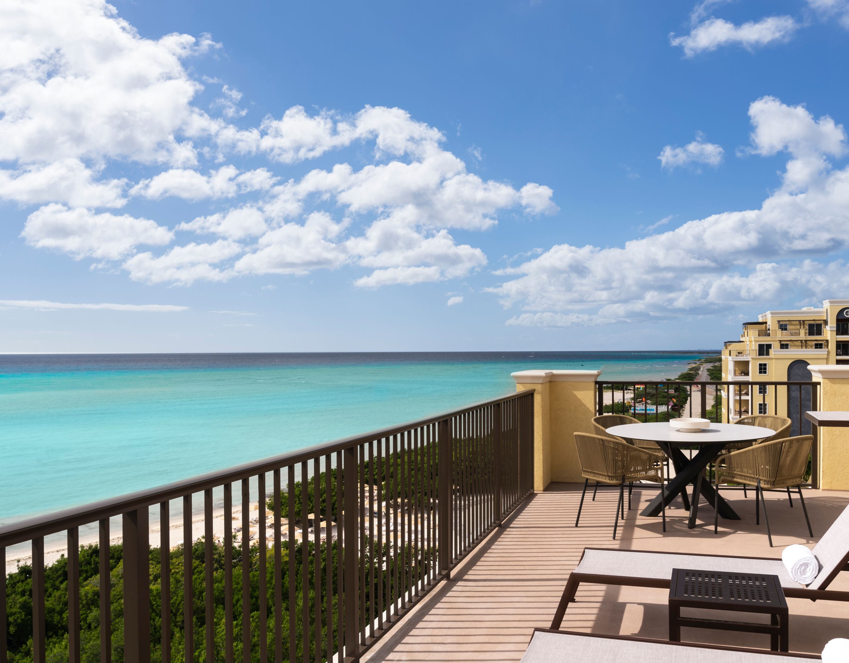 2-Bedroom Suites in Aruba | The Ritz-Carlton, Aruba