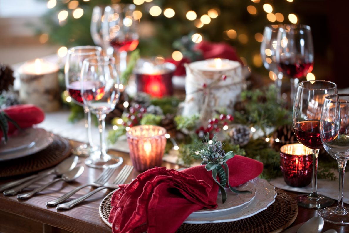Christmas dinner tablescape