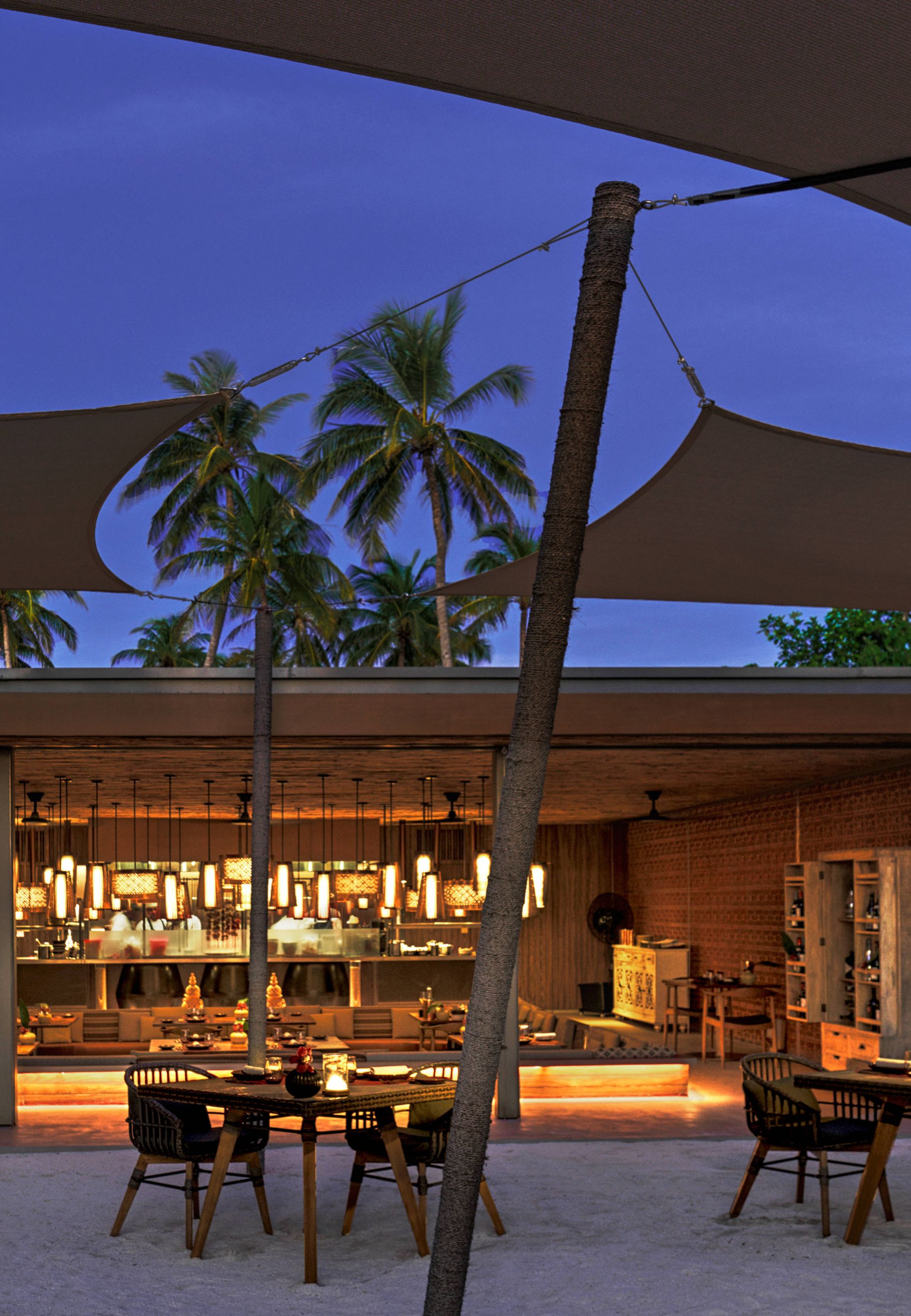 Night View of Arabesque