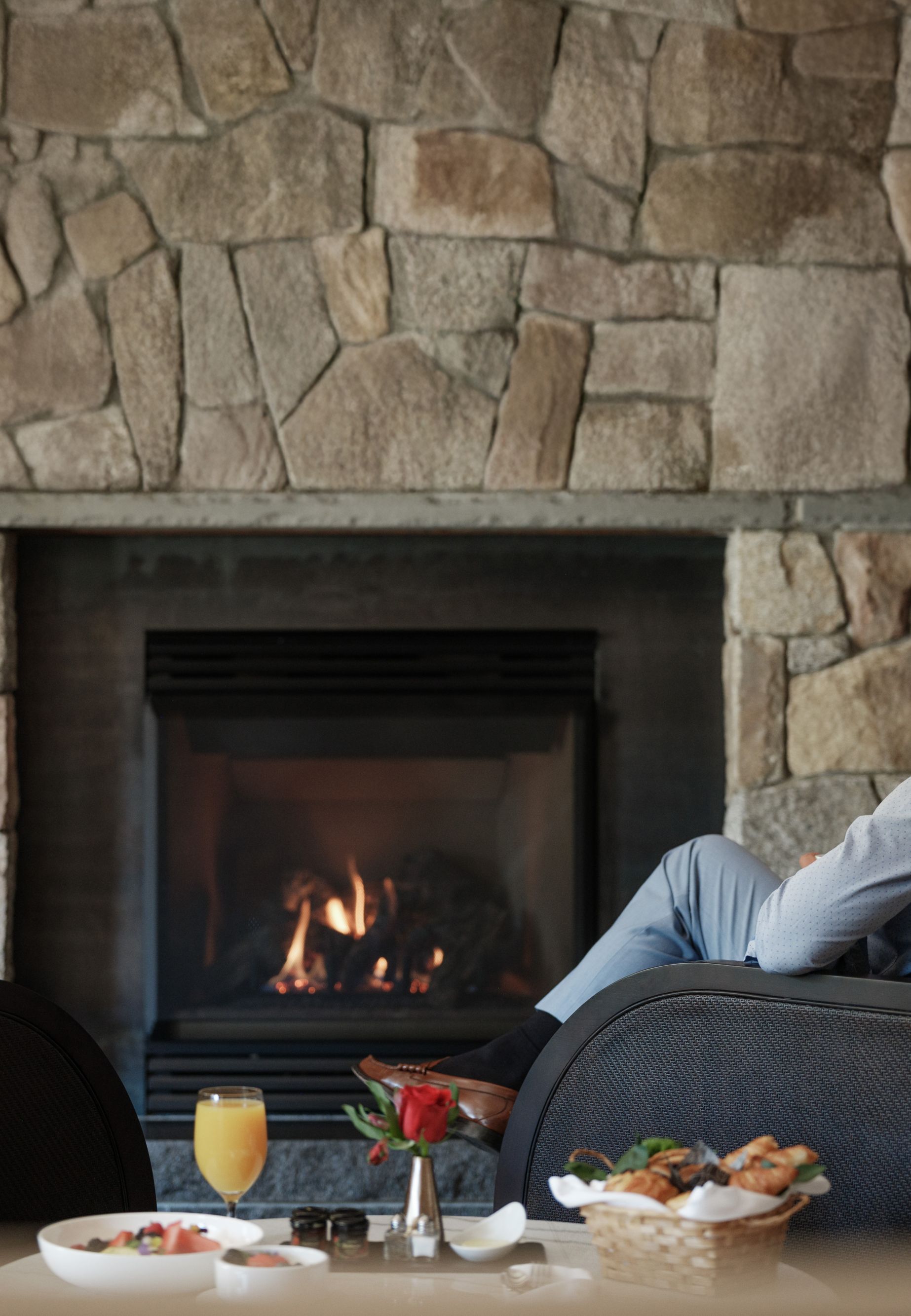 Cozy Fireplace 23188