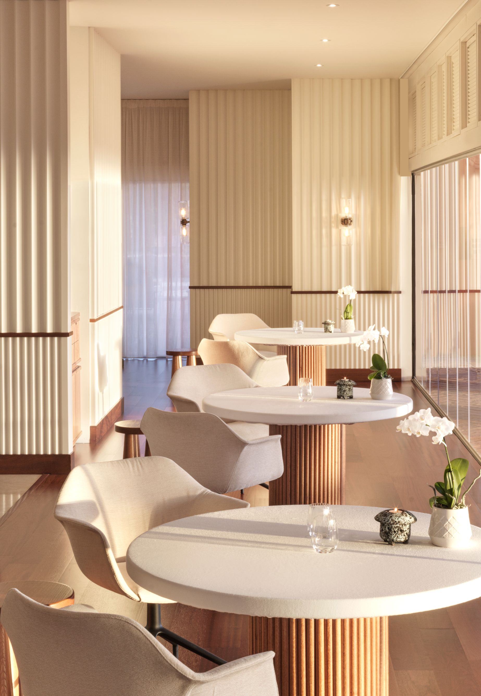 MB Restaurant 2 34230